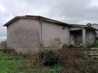 Demolizione dell&#039;ex scuola primaria di Fabbiano: via libera della giunta comunale
