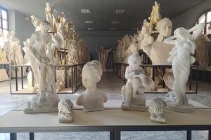 Cinque nuove opere al museo dei bozzetti mentre la &#039;Donna&#039; di Nuvola si &#039;Trasferisce&#039; in Puglia